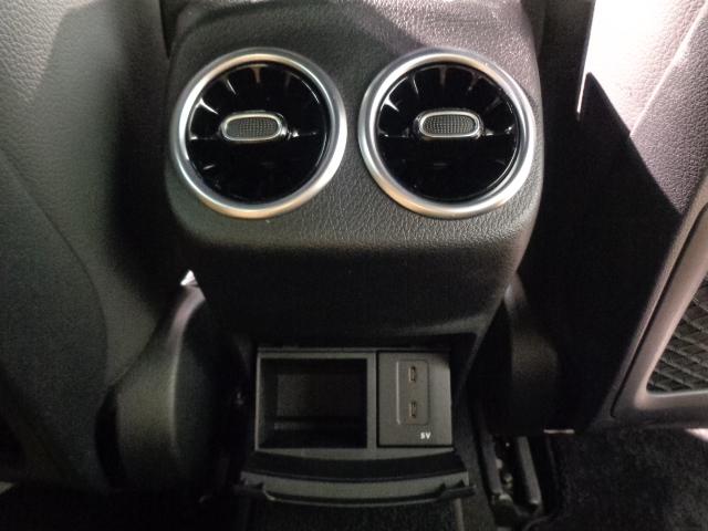 ＣＬＡクラス ＣＬＡ１８０　レーダーセーフティパッケージ　ナビゲーションパッケージ　Ｂｌｕｅｔｏｏｔｈ接続　ＥＴＣ　ＬＥＤヘッドライト　ＴＶ　アイドリングストップ　クルーズコントロール　コネクテッド機能　シートヒーター（32枚目）