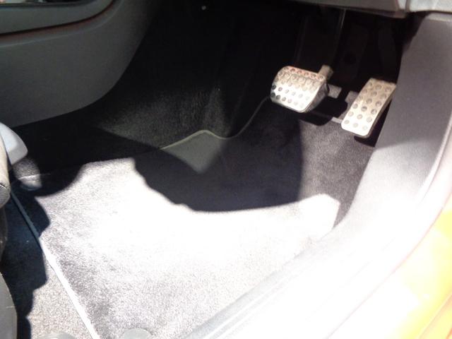 Ａクラスセダン Ａ２５０　４マチック　セダン　ＡＭＧレザーエクスクルーシブパッケージ　レーダーセーフティパッケージ　アドバンスドパッケージ　ナビゲーションパッケージ　ＡＭＧライン　Ｂｌｕｅｔｏｏｔｈ接続　ＥＴＣ　ＬＥＤヘッドライト　ＴＶ（20枚目）