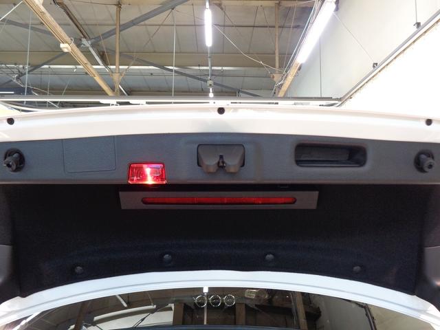 Ａクラスセダン Ａ２５０　４マチック　セダン　エディション１　Ｂｌｕｅｔｏｏｔｈ接続　ＥＴＣ　ＬＥＤヘッドライト　ＴＶ　アイドリングストップ　クルーズコントロール　コネクテッド機能　シートヒーター　トランクスルー　ナビ　バックモニター　パワーシート　フロアマット（7枚目）