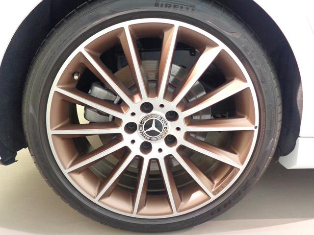 Ａクラスセダン Ａ２５０　４マチック　セダン　エディション１　Ｂｌｕｅｔｏｏｔｈ接続　ＥＴＣ　ＬＥＤヘッドライト　ＴＶ　アイドリングストップ　クルーズコントロール　コネクテッド機能　シートヒーター　トランクスルー　ナビ　バックモニター　パワーシート　フロアマット（16枚目）