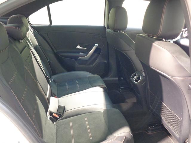 Ａクラスセダン Ａ２５０　４マチック　セダン　エディション１　Ｂｌｕｅｔｏｏｔｈ接続　ＥＴＣ　ＬＥＤヘッドライト　ＴＶ　アイドリングストップ　クルーズコントロール　コネクテッド機能　シートヒーター　トランクスルー　ナビ　バックモニター　パワーシート　フロアマット（25枚目）