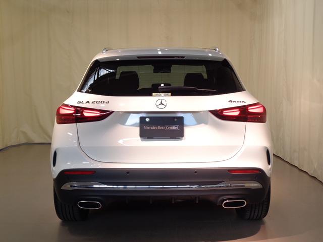 ＧＬＡクラス ＧＬＡ２００　ｄ　４マチック　アーバンスターズ　Ｂｌｕｅｔｏｏｔｈ接続　ＥＴＣ　ＬＥＤヘッドライト　ＴＶ　アイドリングストップ　クルーズコントロール　コネクテッド機能　サイドカメラ　サンルーフ・ガラスルーフ　シートヒーター　トランクスルー　ナビ（5枚目）