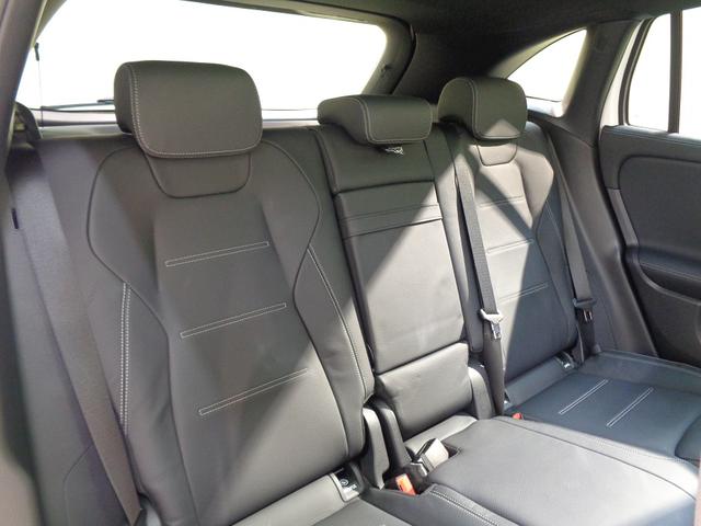 ＧＬＡクラス ＧＬＡ２００　ｄ　４マチック　アーバンスターズ　Ｂｌｕｅｔｏｏｔｈ接続　ＥＴＣ　ＬＥＤヘッドライト　ＴＶ　アイドリングストップ　クルーズコントロール　コネクテッド機能　サイドカメラ　サンルーフ・ガラスルーフ　シートヒーター　トランクスルー　ナビ（26枚目）