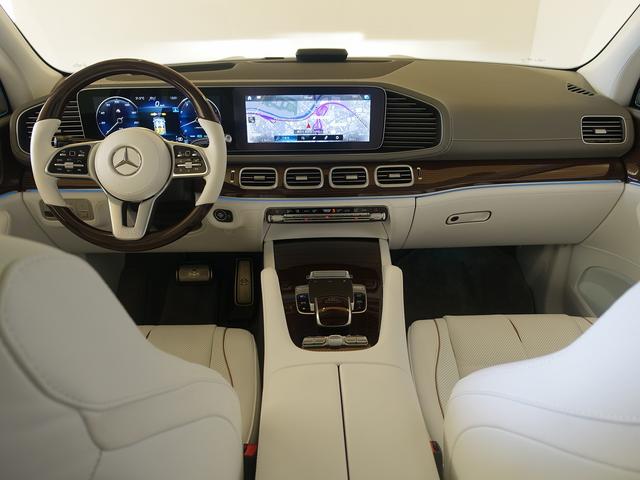 ＧＬＳ ＧＬＳ６００　４ＭＡＴＩＣ　Ｂｌｕｅｔｏｏｔｈ接続　ＥＴＣ　ＬＥＤヘッドライト　ＴＶ　アイドリングストップ　オットマン　クルーズコントロール　コネクテッド機能　サイドカメラ　サンルーフ・ガラスルーフ　シートエアコン（13枚目）