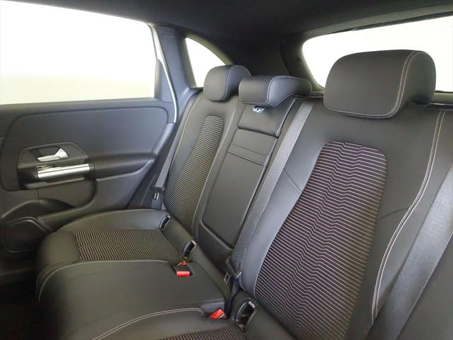 Ｂクラス Ｂ２００　ｄ　ナビゲーションパッケージ　Ｂｌｕｅｔｏｏｔｈ接続　ＥＴＣ　ＬＥＤヘッドライト　ＴＶ　アイドリングストップ　クルーズコントロール　コネクテッド機能　シートヒーター　トランクスルー　ナビ　バックモニター（22枚目）