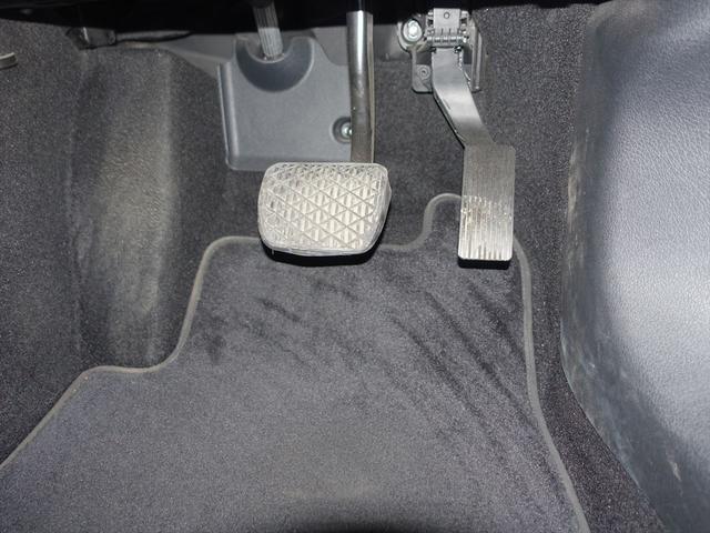 Ｂクラス Ｂ２００　ｄ　ナビゲーションパッケージ　Ｂｌｕｅｔｏｏｔｈ接続　ＥＴＣ　ＬＥＤヘッドライト　ＴＶ　アイドリングストップ　クルーズコントロール　コネクテッド機能　シートヒーター　トランクスルー　ナビ　バックモニター（27枚目）