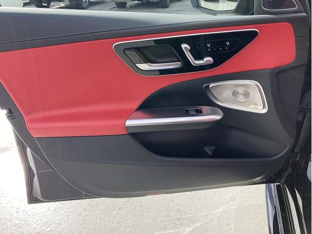 Cクラスステーションワゴン C43 4MATIC ステーションワゴン Bluetooth接続 ETC LEDヘッドライト TV アイドリングストップ クルーズコントロール コネクテッド機能 サイドカメラ サンルーフ・ガラスルーフ シートエアコン シートヒーター ナビ(12枚目)