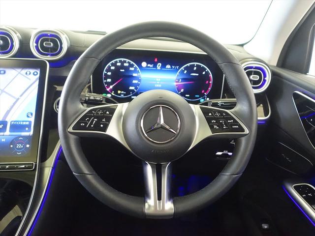 GLC GLC220 d 4MATIC Bluetooth接続 ETC LEDヘッドライト TV アイドリングストップ クルーズコントロール コネクテッド機能 サイドカメラ サンルーフ・ガラスルーフ シートヒーター トランクスルー ナビ(17枚目)