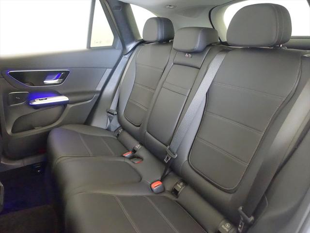 GLC GLC220 d 4MATIC Bluetooth接続 ETC LEDヘッドライト TV アイドリングストップ クルーズコントロール コネクテッド機能 サイドカメラ サンルーフ・ガラスルーフ シートヒーター トランクスルー ナビ(23枚目)