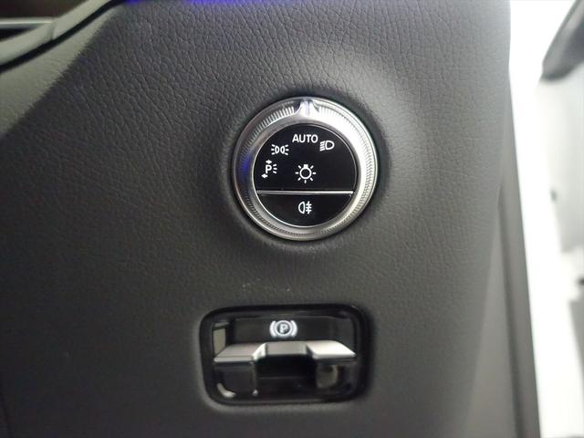 GLC GLC220 d 4MATIC Bluetooth接続 ETC LEDヘッドライト TV アイドリングストップ クルーズコントロール コネクテッド機能 サイドカメラ サンルーフ・ガラスルーフ シートヒーター トランクスルー ナビ(29枚目)