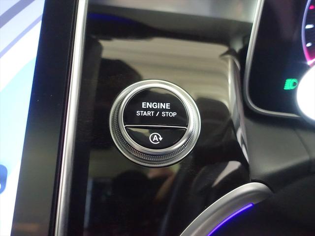 GLC GLC220 d 4MATIC Bluetooth接続 ETC LEDヘッドライト TV アイドリングストップ クルーズコントロール コネクテッド機能 サイドカメラ サンルーフ・ガラスルーフ シートヒーター トランクスルー ナビ(30枚目)