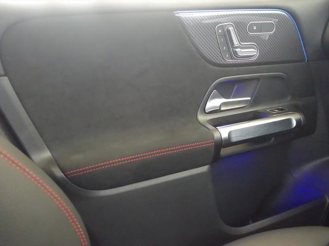 GLB GLB200 d 4MATIC AMGラインパッケージ アドバンスドパッケージ 3列シート Bluetooth接続 ETC LEDヘッドライト TV アイドリングストップ クルーズコントロール コネクテッド機能 サイドカメラ(14枚目)