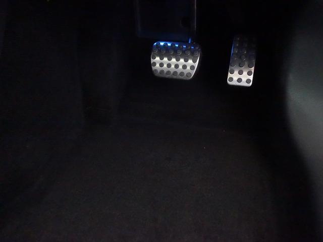 GLB GLB200 d 4MATIC AMGラインパッケージ アドバンスドパッケージ 3列シート Bluetooth接続 ETC LEDヘッドライト TV アイドリングストップ クルーズコントロール コネクテッド機能 サイドカメラ(29枚目)