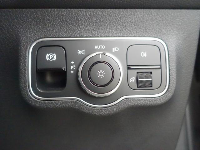 GLB GLB200 d 4MATIC AMGラインパッケージ アドバンスドパッケージ 3列シート Bluetooth接続 ETC LEDヘッドライト TV アイドリングストップ クルーズコントロール コネクテッド機能 サイドカメラ(30枚目)