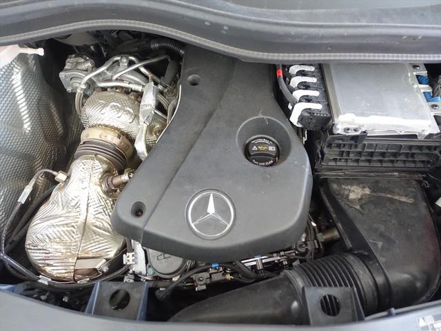 Ｖクラス 【ＹＡＮＡＳＥ】Ｖ２２０　ｄ　エクスクルーシブ　ロング　プラチナスイート　３列シート　Ｂｌｕｅｔｏｏｔｈ接続　ＥＴＣ　ＬＥＤヘッドライト　ＴＶ　アイドリングストップ　オットマン　クルーズコントロール　サイドカメラ　サンルーフ・ガラスルーフ　シートエアコン（9枚目）