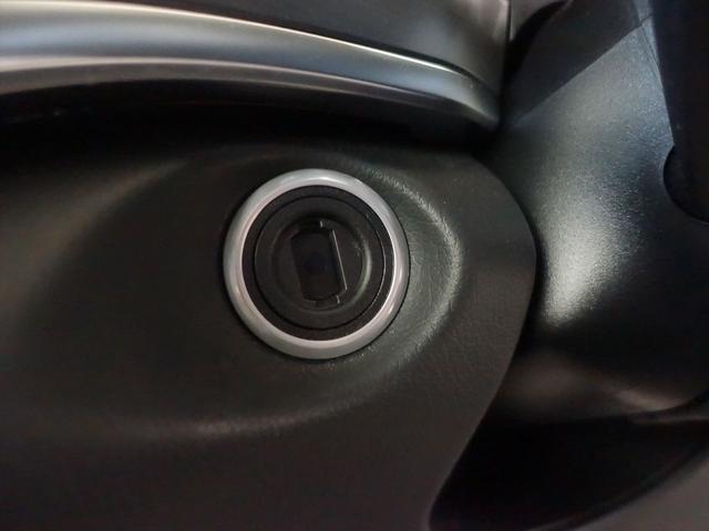 Ｖクラス 【ＹＡＮＡＳＥ】Ｖ２２０　ｄ　エクスクルーシブ　ロング　プラチナスイート　３列シート　Ｂｌｕｅｔｏｏｔｈ接続　ＥＴＣ　ＬＥＤヘッドライト　ＴＶ　アイドリングストップ　オットマン　クルーズコントロール　サイドカメラ　サンルーフ・ガラスルーフ　シートエアコン（31枚目）