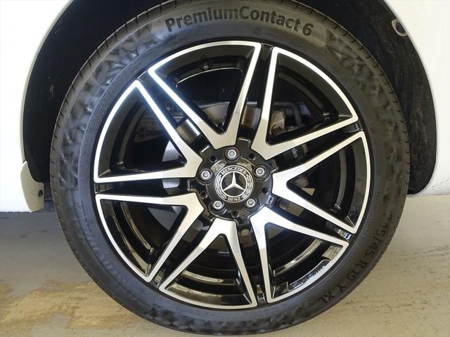 Ｖクラス 【ＹＡＮＡＳＥ】Ｖ２２０　ｄ　エクスクルーシブ　ロング　プラチナスイート　３列シート　Ｂｌｕｅｔｏｏｔｈ接続　ＥＴＣ　ＬＥＤヘッドライト　ＴＶ　アイドリングストップ　オットマン　クルーズコントロール　サイドカメラ　サンルーフ・ガラスルーフ　シートエアコン（34枚目）