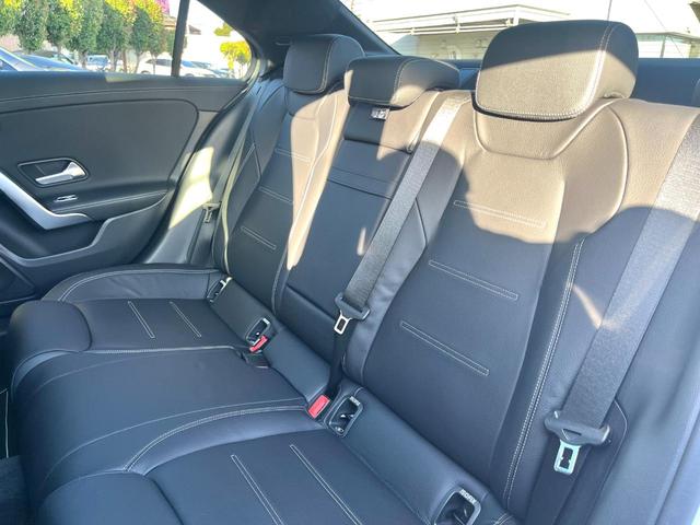 Ａクラスセダン 【ＹＡＮＡＳＥ】Ａ２００　ｄ　セダン　ＡＭＧラインパッケージ　ＡＭＧレザーエクスクルーシブパッケージ　　アドバンスドパッケージ　Ｂｌｕｅｔｏｏｔｈ接続　ＥＴＣ　ＬＥＤヘッドライト　ＴＶ　アイドリングストップ　クルーズコントロール（9枚目）