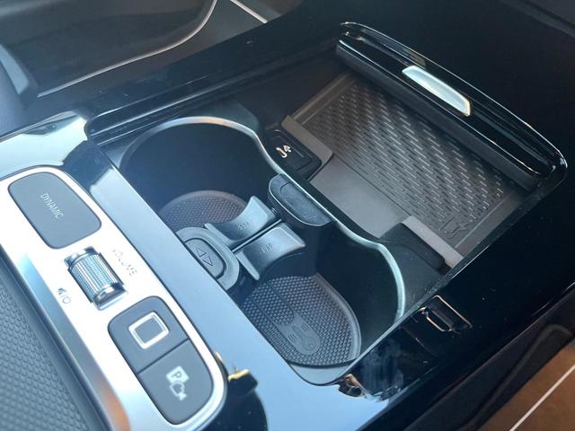 Ａクラスセダン 【ＹＡＮＡＳＥ】Ａ２００　ｄ　セダン　ＡＭＧラインパッケージ　ＡＭＧレザーエクスクルーシブパッケージ　　アドバンスドパッケージ　Ｂｌｕｅｔｏｏｔｈ接続　ＥＴＣ　ＬＥＤヘッドライト　ＴＶ　アイドリングストップ　クルーズコントロール（18枚目）