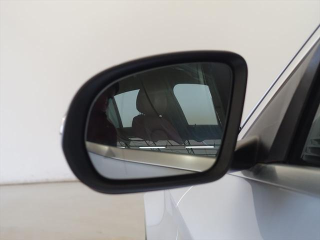 Ｃクラスステーションワゴン Ｃ２００　ステーションワゴン　ローレウスエディション　レザーエクスクルーシブパッケージ　レーダーセーフティパッケージ　スポーツプラスパッケージ　Ｂｌｕｅｔｏｏｔｈ接続　ＥＴＣ　ＬＥＤヘッドライト　ＴＶ　アイドリングストップ　クルーズコントロール（6枚目）