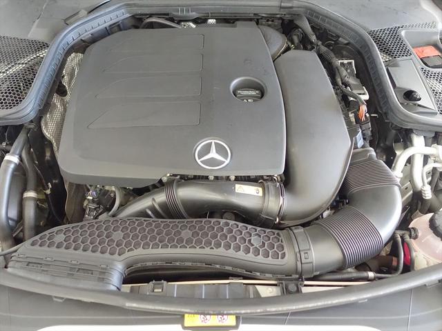 Ｃクラスステーションワゴン Ｃ２００　ステーションワゴン　ローレウスエディション　レザーエクスクルーシブパッケージ　レーダーセーフティパッケージ　スポーツプラスパッケージ　Ｂｌｕｅｔｏｏｔｈ接続　ＥＴＣ　ＬＥＤヘッドライト　ＴＶ　アイドリングストップ　クルーズコントロール（9枚目）