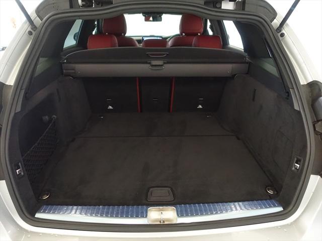 Ｃクラスステーションワゴン Ｃ２００　ステーションワゴン　ローレウスエディション　レザーエクスクルーシブパッケージ　レーダーセーフティパッケージ　スポーツプラスパッケージ　Ｂｌｕｅｔｏｏｔｈ接続　ＥＴＣ　ＬＥＤヘッドライト　ＴＶ　アイドリングストップ　クルーズコントロール（25枚目）