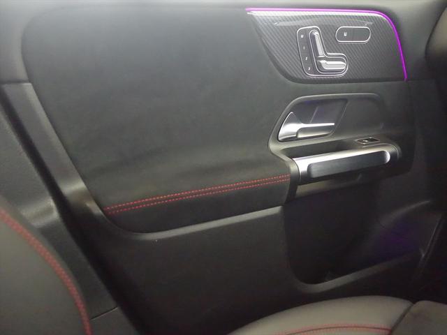 ＧＬＢ ＧＬＢ２００　ｄ　ＡＭＧライン　ナビゲーションパッケージ　３列シート　Ｂｌｕｅｔｏｏｔｈ接続　ＥＴＣ　ＬＥＤヘッドライト　ＴＶ　アイドリングストップ　クルーズコントロール　コネクテッド機能　サイドカメラ　シートヒーター（14枚目）