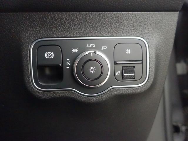 ＧＬＢ ＧＬＢ２００　ｄ　ＡＭＧライン　ナビゲーションパッケージ　３列シート　Ｂｌｕｅｔｏｏｔｈ接続　ＥＴＣ　ＬＥＤヘッドライト　ＴＶ　アイドリングストップ　クルーズコントロール　コネクテッド機能　サイドカメラ　シートヒーター（29枚目）