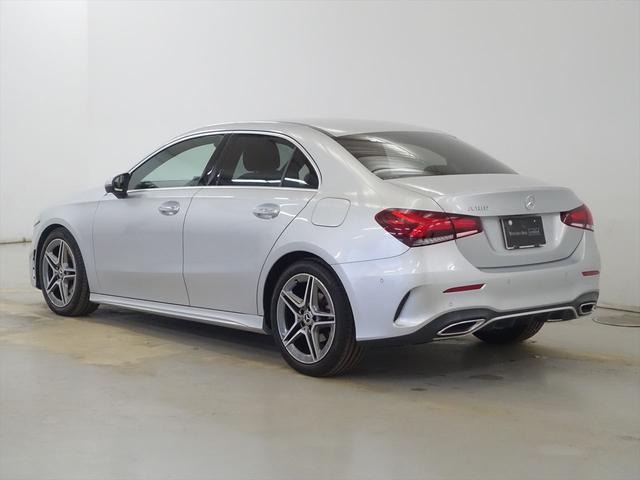 Aクラスセダン A180 スタイル セダン AMGライン レーダーセーフティパッケージ アドバンスドパッケージ ナビゲーションパッケージ Bluetooth接続 ETC LEDヘッドライト TV アイドリングストップ クルーズコントロール コネクテッド機能(4枚目)