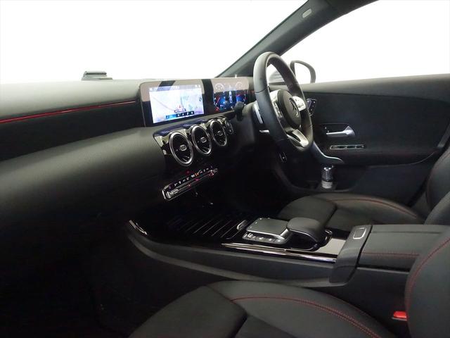 Aクラスセダン A180 スタイル セダン AMGライン レーダーセーフティパッケージ アドバンスドパッケージ ナビゲーションパッケージ Bluetooth接続 ETC LEDヘッドライト TV アイドリングストップ クルーズコントロール コネクテッド機能(19枚目)