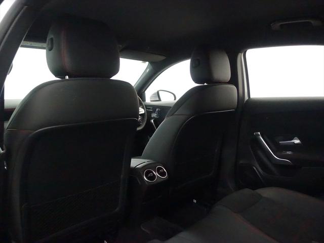 Aクラスセダン A180 スタイル セダン AMGライン レーダーセーフティパッケージ アドバンスドパッケージ ナビゲーションパッケージ Bluetooth接続 ETC LEDヘッドライト TV アイドリングストップ クルーズコントロール コネクテッド機能(25枚目)