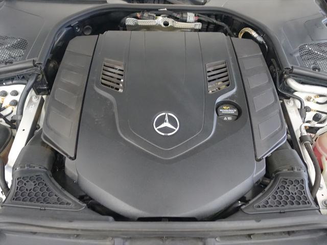 Ｓクラス Ｓ５８０　４ＭＡＴＩＣ　ＡＭＧライン　リアコンフォートパッケージ　Ｂｌｕｅｔｏｏｔｈ接続　ＥＴＣ　ＬＥＤヘッドライト　ＴＶ　アイドリングストップ　クルーズコントロール　コネクテッド機能　サイドカメラ　サンルーフ・ガラスルーフ（9枚目）