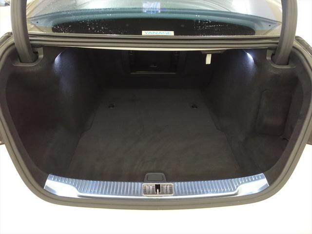 Ｓクラス Ｓ５８０　４ＭＡＴＩＣ　ＡＭＧライン　リアコンフォートパッケージ　Ｂｌｕｅｔｏｏｔｈ接続　ＥＴＣ　ＬＥＤヘッドライト　ＴＶ　アイドリングストップ　クルーズコントロール　コネクテッド機能　サイドカメラ　サンルーフ・ガラスルーフ（25枚目）