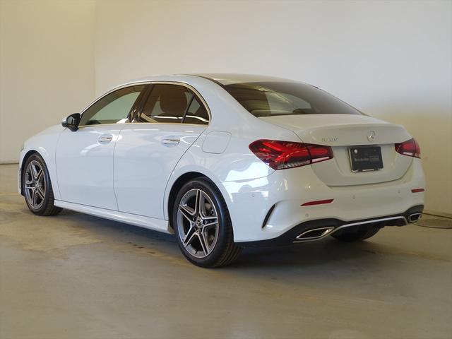 Ａクラスセダン Ａ１８０　スタイル　セダン　ＡＭＧライン　ナビゲーションパッケージ　Ｂｌｕｅｔｏｏｔｈ接続　ＥＴＣ　ＬＥＤヘッドライト　ＴＶ　アイドリングストップ　クルーズコントロール　コネクテッド機能　シートヒーター　トランクスルー　ナビ　バックモニター（4枚目）