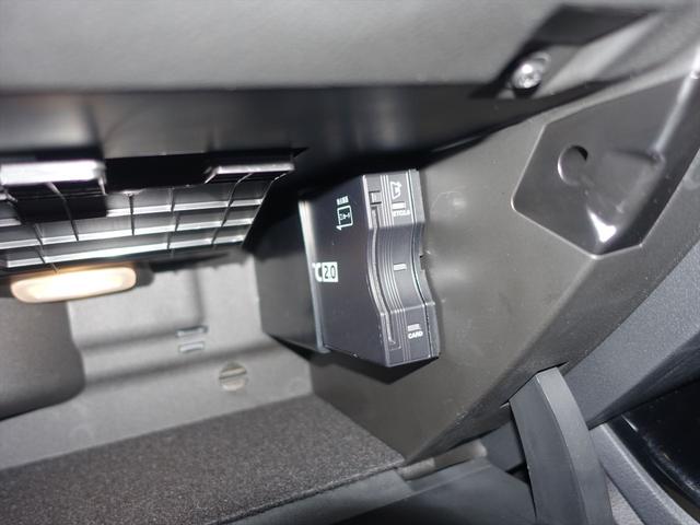 Ａクラスセダン Ａ１８０　スタイル　セダン　ＡＭＧライン　ナビゲーションパッケージ　Ｂｌｕｅｔｏｏｔｈ接続　ＥＴＣ　ＬＥＤヘッドライト　ＴＶ　アイドリングストップ　クルーズコントロール　コネクテッド機能　シートヒーター　トランクスルー　ナビ　バックモニター（20枚目）