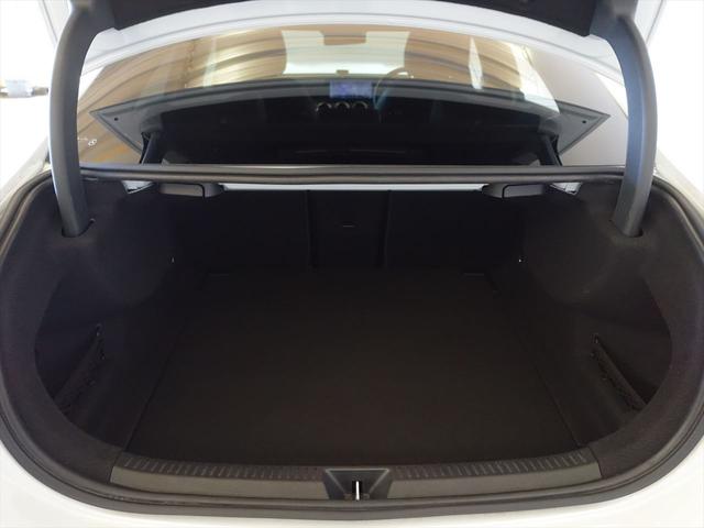 Ａクラスセダン Ａ１８０　スタイル　セダン　ＡＭＧライン　ナビゲーションパッケージ　Ｂｌｕｅｔｏｏｔｈ接続　ＥＴＣ　ＬＥＤヘッドライト　ＴＶ　アイドリングストップ　クルーズコントロール　コネクテッド機能　シートヒーター　トランクスルー　ナビ　バックモニター（23枚目）