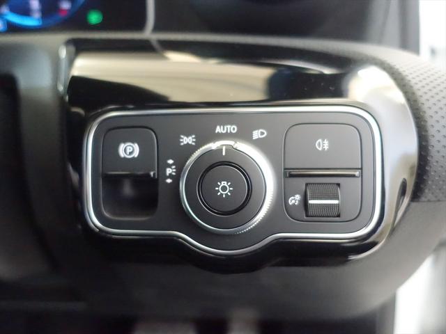 Ａクラスセダン Ａ１８０　スタイル　セダン　ＡＭＧライン　ナビゲーションパッケージ　Ｂｌｕｅｔｏｏｔｈ接続　ＥＴＣ　ＬＥＤヘッドライト　ＴＶ　アイドリングストップ　クルーズコントロール　コネクテッド機能　シートヒーター　トランクスルー　ナビ　バックモニター（26枚目）