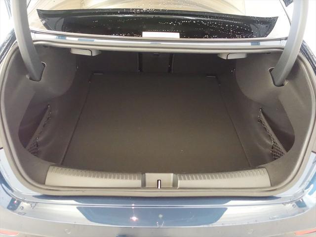 ＣＬＡクラス ＣＬＡ２００　ｄ　ＡＭＧライン　ＡＭＧレザーエクスクルーシブパッケージ　レーダーセーフティパッケージ　アドバンスドパッケージ　ナビゲーションパッケージ　Ｂｌｕｅｔｏｏｔｈ接続　ＥＴＣ　ＬＥＤヘッドライト　ＴＶ　アイドリングストップ（25枚目）