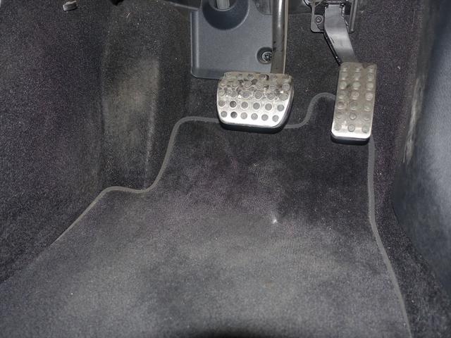 ＣＬＡクラス ＣＬＡ２００　ｄ　ＡＭＧライン　ＡＭＧレザーエクスクルーシブパッケージ　レーダーセーフティパッケージ　アドバンスドパッケージ　ナビゲーションパッケージ　Ｂｌｕｅｔｏｏｔｈ接続　ＥＴＣ　ＬＥＤヘッドライト　ＴＶ　アイドリングストップ（27枚目）