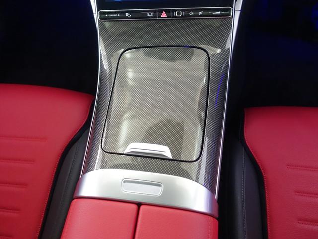 Ｃクラス Ｃ２００　アバンギャルド　ＡＭＧラインパッケージ　レザーエクスクルーシブパッケージ　ベーシックパッケージ　Ｂｌｕｅｔｏｏｔｈ接続　ＥＴＣ　ＬＥＤヘッドライト　ＴＶ　アイドリングストップ　クルーズコントロール　サイドカメラ（16枚目）