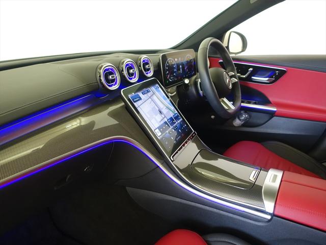Ｃクラス Ｃ２００　アバンギャルド　ＡＭＧラインパッケージ　レザーエクスクルーシブパッケージ　ベーシックパッケージ　Ｂｌｕｅｔｏｏｔｈ接続　ＥＴＣ　ＬＥＤヘッドライト　ＴＶ　アイドリングストップ　クルーズコントロール　サイドカメラ（19枚目）
