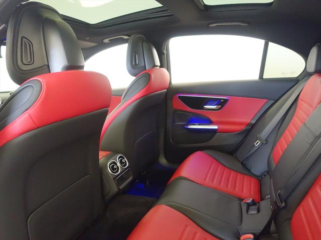 Ｃクラス Ｃ２００　アバンギャルド　ＡＭＧラインパッケージ　レザーエクスクルーシブパッケージ　ベーシックパッケージ　Ｂｌｕｅｔｏｏｔｈ接続　ＥＴＣ　ＬＥＤヘッドライト　ＴＶ　アイドリングストップ　クルーズコントロール　サイドカメラ（24枚目）