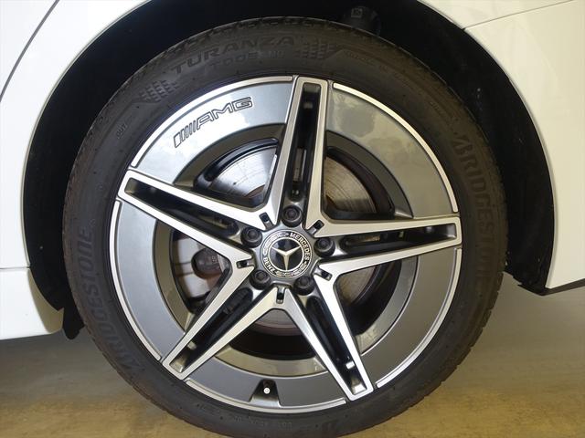 Ｃクラス Ｃ２００　アバンギャルド　ＡＭＧラインパッケージ　レザーエクスクルーシブパッケージ　ベーシックパッケージ　Ｂｌｕｅｔｏｏｔｈ接続　ＥＴＣ　ＬＥＤヘッドライト　ＴＶ　アイドリングストップ　クルーズコントロール　サイドカメラ（33枚目）