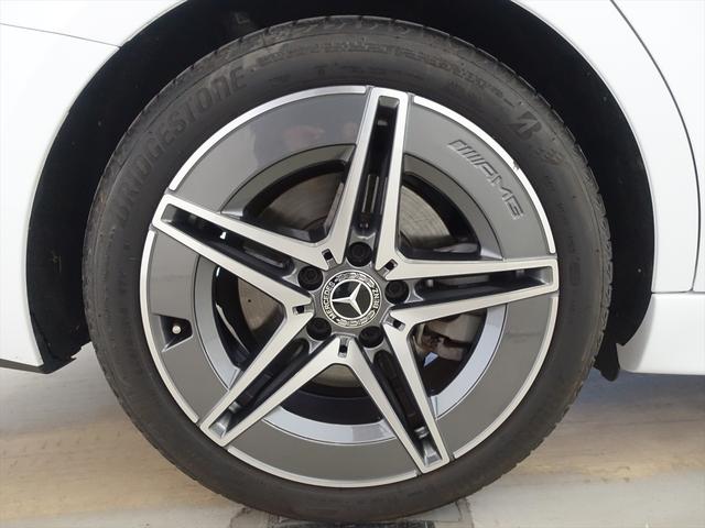 Ｃクラス Ｃ２００　アバンギャルド　ＡＭＧラインパッケージ　レザーエクスクルーシブパッケージ　ベーシックパッケージ　Ｂｌｕｅｔｏｏｔｈ接続　ＥＴＣ　ＬＥＤヘッドライト　ＴＶ　アイドリングストップ　クルーズコントロール　サイドカメラ（34枚目）