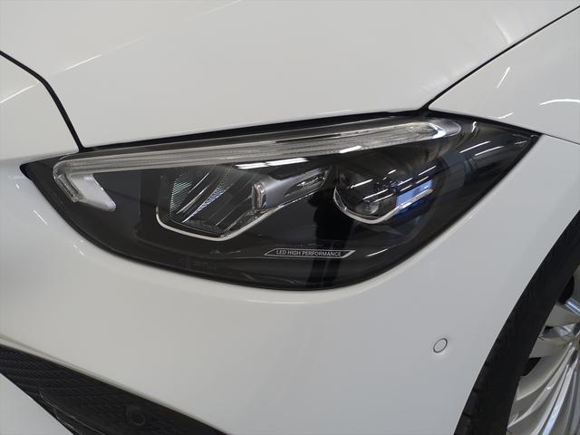 Cクラス C180 アバンギャルド ベーシックパッケージ Bluetooth接続 ETC LEDヘッドライト TV アイドリングストップ クルーズコントロール コネクテッド機能 サイドカメラ シートヒーター トランクスルー ナビ(8枚目)