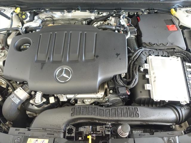 ＣＬＡクラス シューティングブレーク ＣＬＡ２００　ｄ　シューティングブレーク　ＡＭＧライン　アドバンスドパッケージ　Ｂｌｕｅｔｏｏｔｈ接続　ＥＴＣ　ＬＥＤヘッドライト　アイドリングストップ　クルーズコントロール　コネクテッド機能　サイドカメラ　サンルーフ・ガラスルーフ　シートヒーター（9枚目）