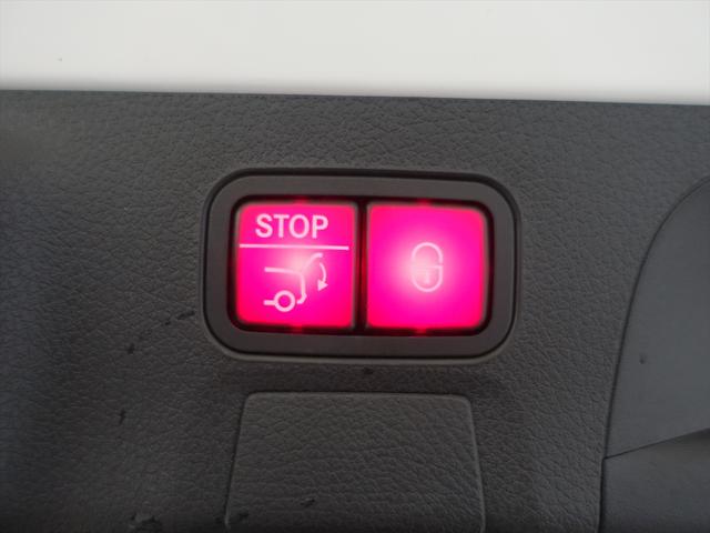 ＣＬＡクラス シューティングブレーク ＣＬＡ２００　ｄ　シューティングブレーク　ＡＭＧライン　アドバンスドパッケージ　Ｂｌｕｅｔｏｏｔｈ接続　ＥＴＣ　ＬＥＤヘッドライト　アイドリングストップ　クルーズコントロール　コネクテッド機能　サイドカメラ　サンルーフ・ガラスルーフ　シートヒーター（26枚目）