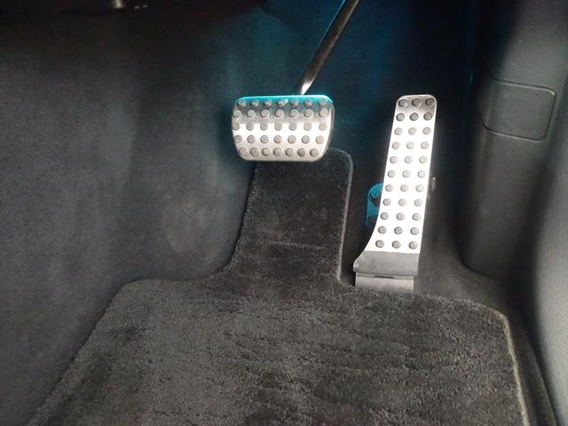 GLE GLE400 d 4MATIC スポーツ 3列シート Bluetooth接続 ETC LEDヘッドライト TV アイドリングストップ クルーズコントロール コネクテッド機能 サイドカメラ シートエアコン シートヒーター トランクスルー ナビ(28枚目)