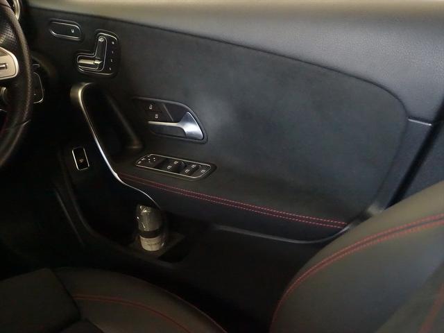 Ａクラスセダン Ａ２５０　４ＭＡＴＩＣ　セダン　ＡＭＧライン　レーダーセーフ　ティパッケージ・ナビゲーションパッケージ（18枚目）