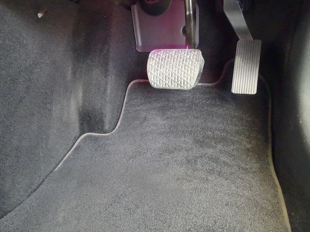 ＧＬＢ ＧＬＢ１８０　レザーエクスクルーシブパッケージ・アドバンスド　パッケージ・ナビゲーションパッケージ（17枚目）